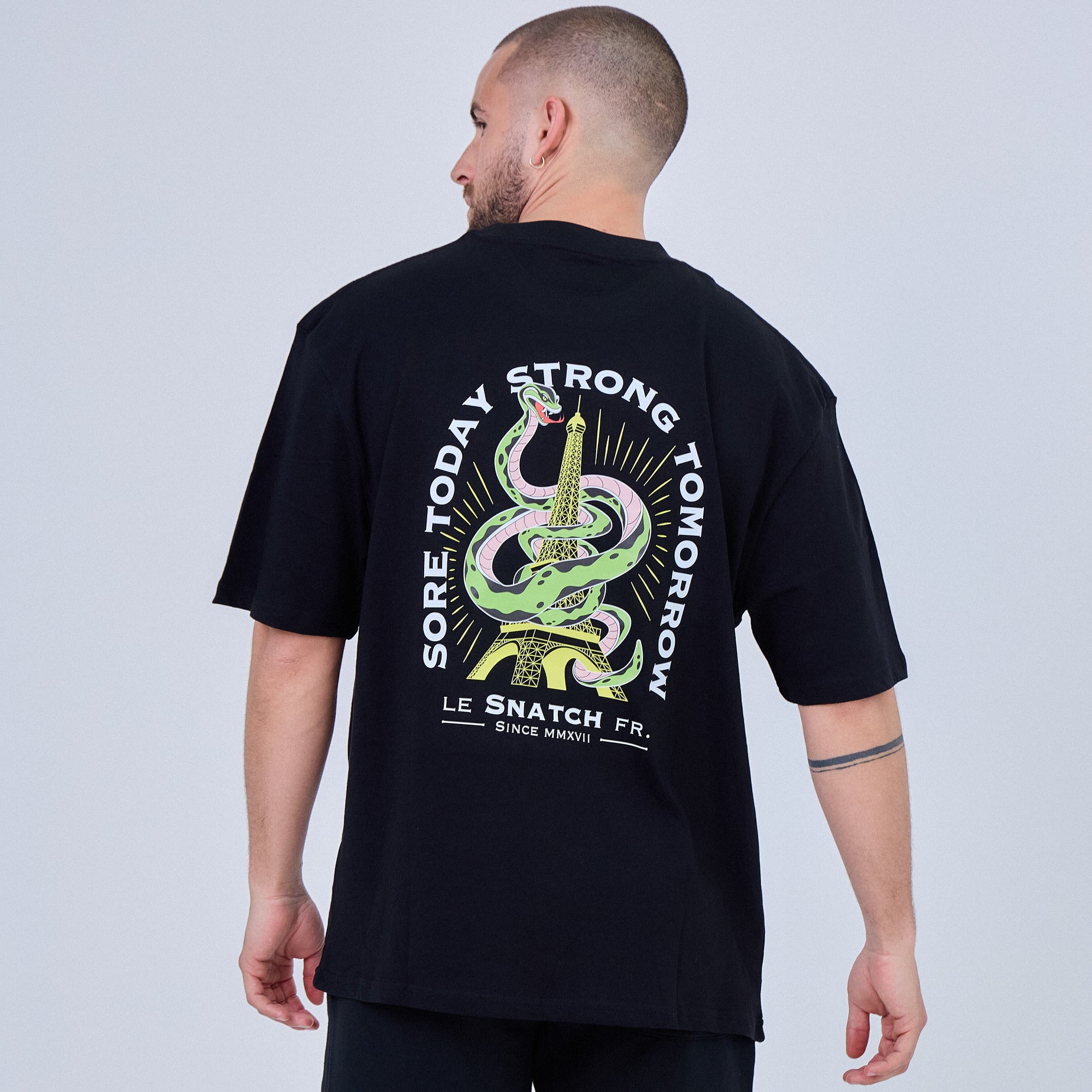 T-SHIRT SPORT OVERSIZE - STRONG TOMORROW