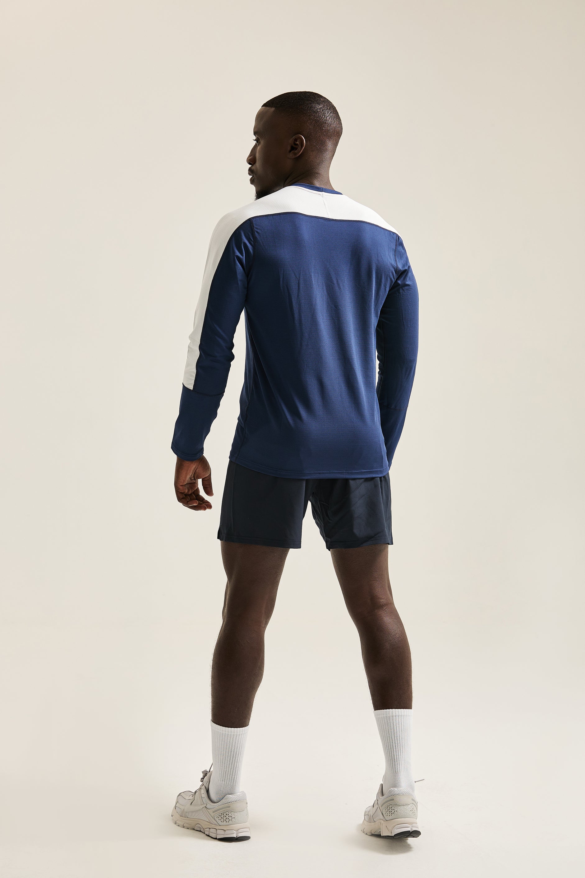 MANCHES LONGUES - PERFORMANCE