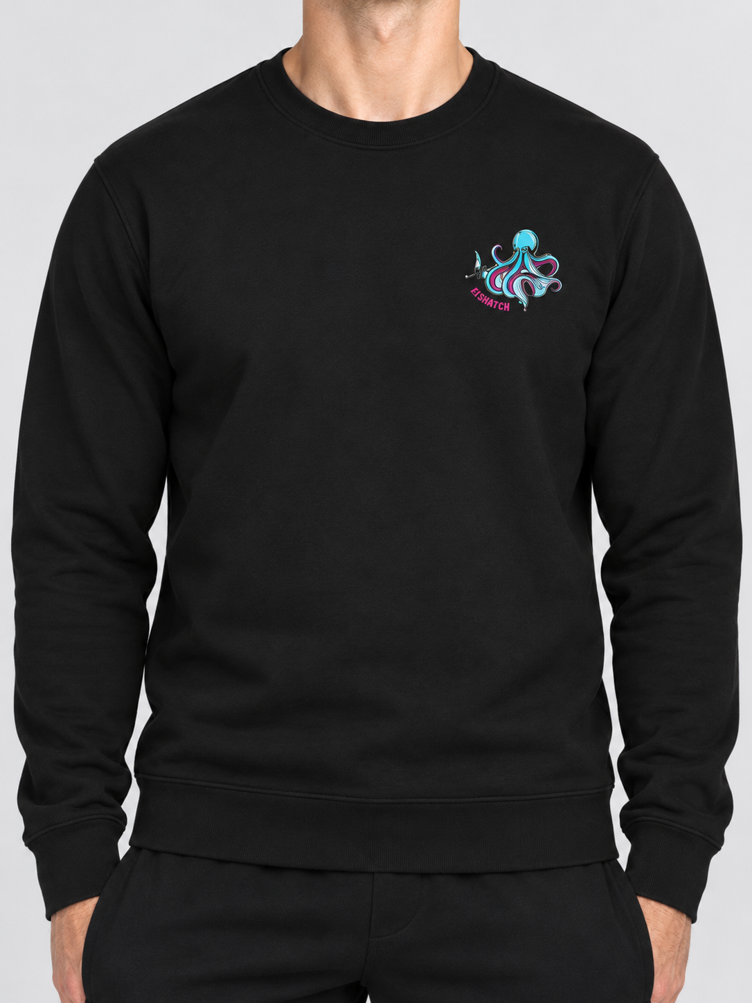 Sweat col rond unisexe The Fittest — focus porte — maquette illustrative