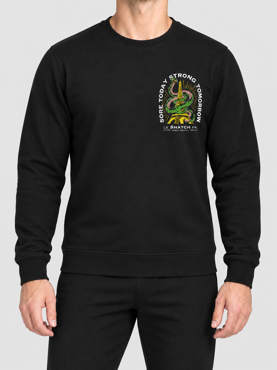 Sweat col rond unisexe Strong Tomorrow — focus porte — maquette illustrative