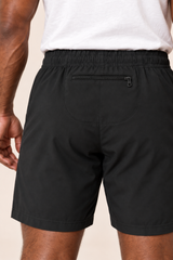 Essor LSF noir — détail porté : poche arrière zippée et ceinture
